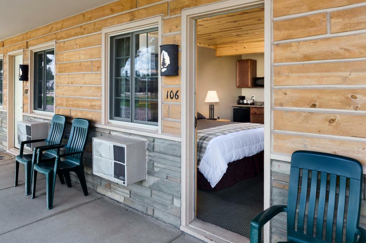 Rock Crest Lodge & Cabins Кастер Экстерьер фото